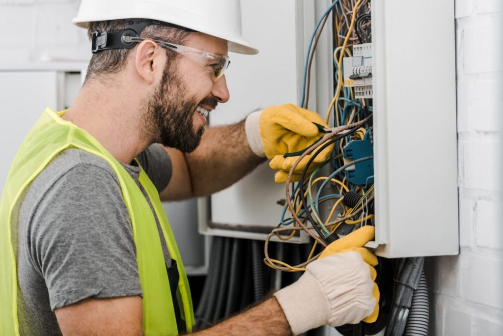 quanto custa anunciar serviços elétricos